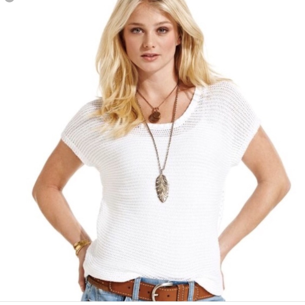 $⬇️ LUCKY BRAND Eyelet Knit White Top